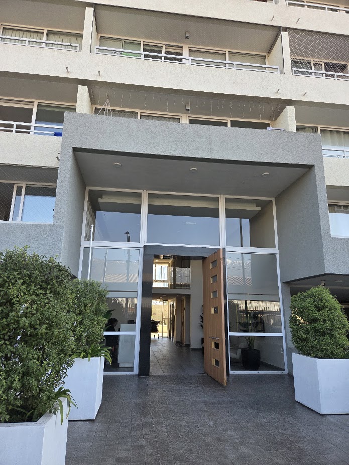 Departamento Nuevo, Estacionamiento Y Bodega En Nueva Cuatro