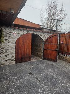 CASA ESQUINA PARA USO COMERCIAL COMO HABITACIONAL